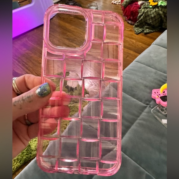 NEW transparent pink iPhone 13 Pro Max case - Picture 1 of 8